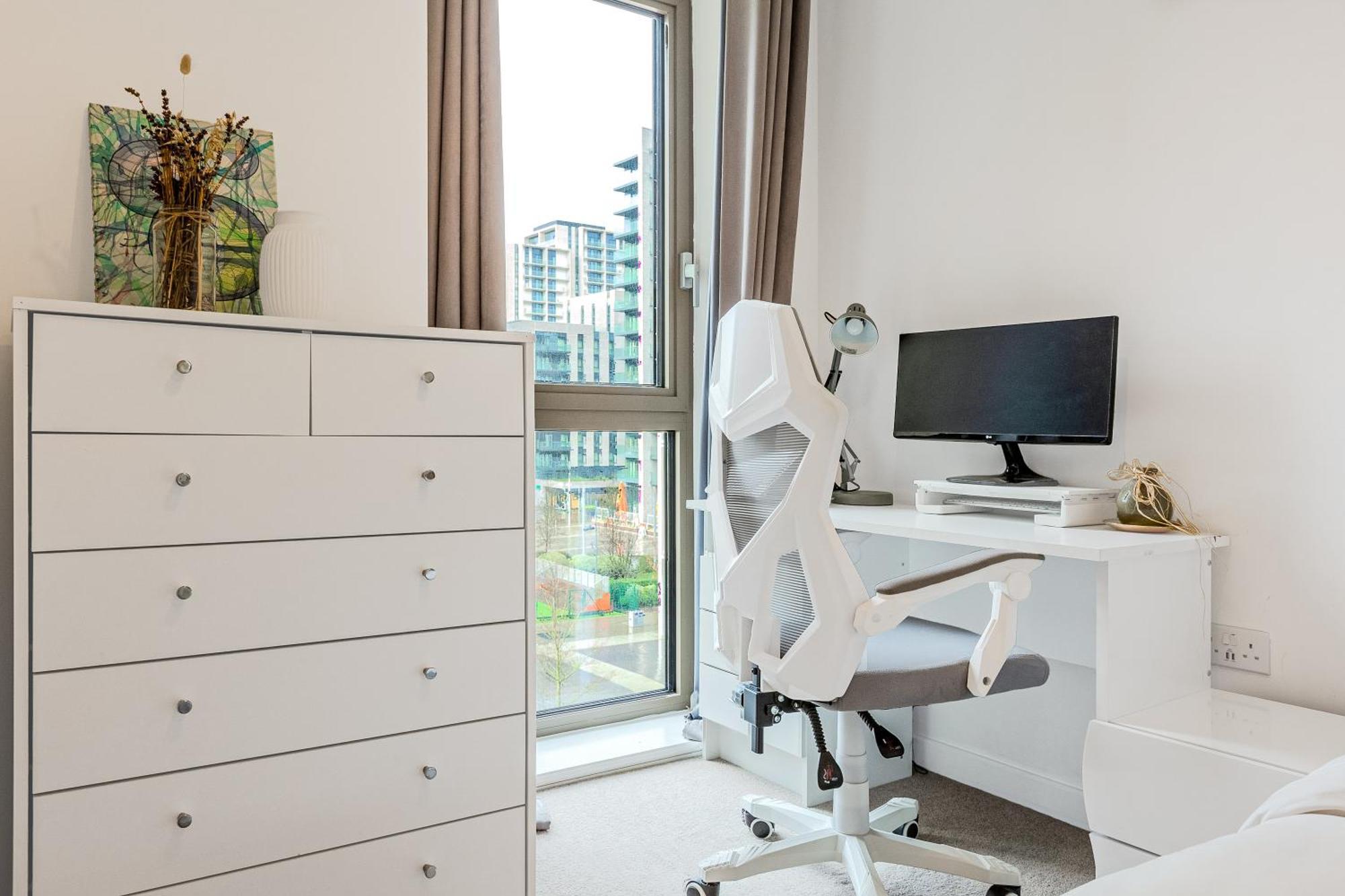 Bright New Flat Overlooking The Wembley Stadium Apartament Londra